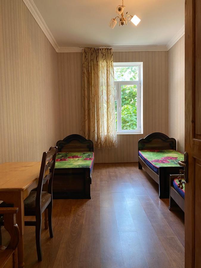 Lentekhi Guest House Konstanta Eksteriør billede